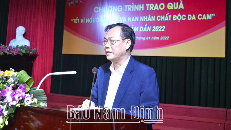 Phối hợp tổ chức Chương trình Tết vì người nghèo và nạn nhân chất độc da cam