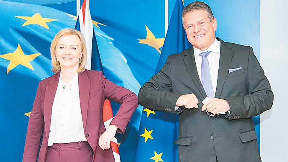 Anh ưu tiên tháo gỡ các vấn đề liên quan Nghị định thư Bắc Ireland