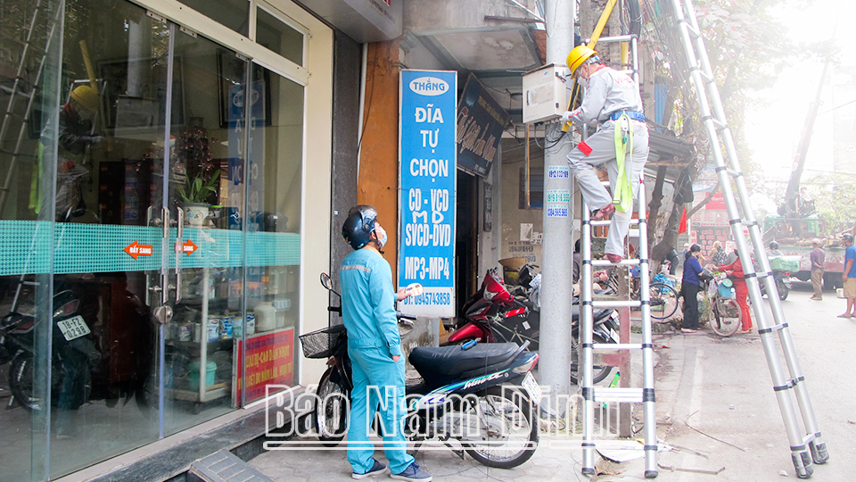 Sẵn sàng đảm bảo thông tin liên lạc trong mùa mưa bão