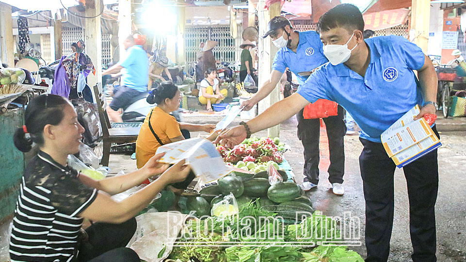 Đổi mới công tác tuyên truyền chính sách bảo hiểm xã hội, bảo hiểm y tế