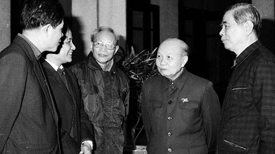 Đồng chí Trường Chinh với Đại hội Đại biểu toàn quốc lần thứ VI của Đảng (kỳ 2)