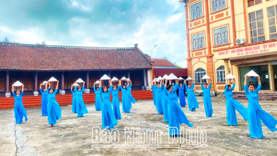 Ghi từ cuộc thi "Dân vũ thể thao trực tuyến"