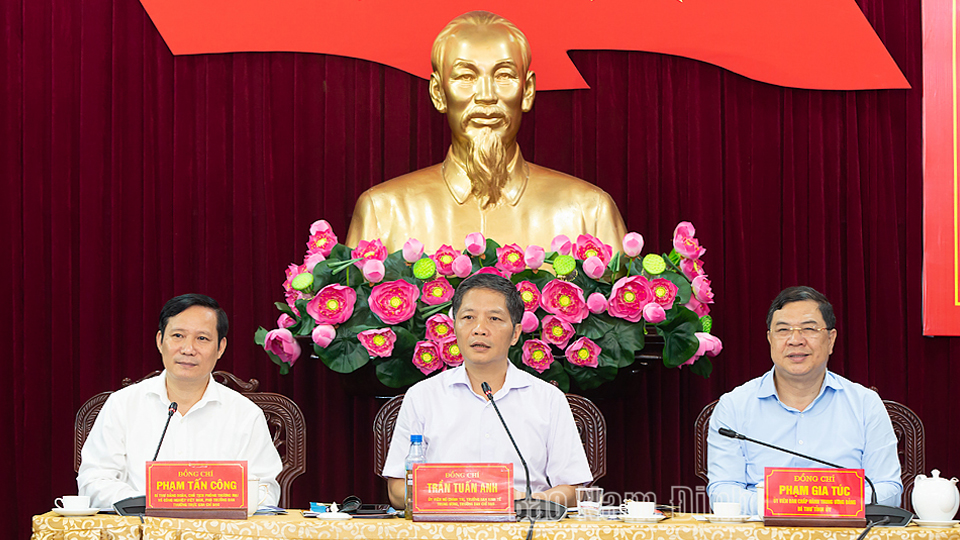 Đoàn công tác Ban Chỉ đạo tổng kết Nghị quyết số 09-NQ/TW của Bộ Chính trị làm việc tại tỉnh ta