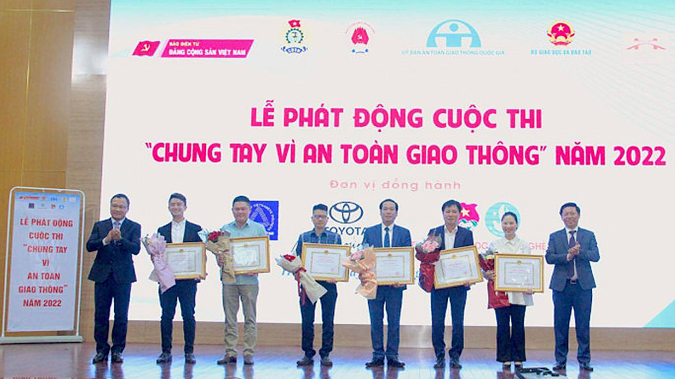 Phát động cuộc thi "Chung tay vì an toàn giao thông" năm 2022