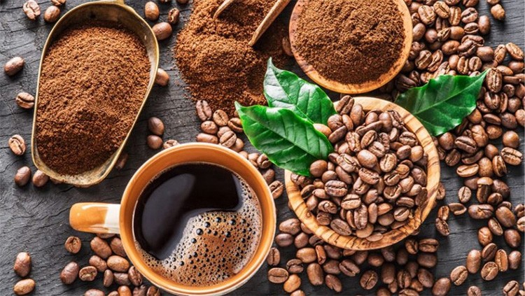 Giá cà phê hôm nay 21/10: Quay đầu giảm trước áp lực tồn kho