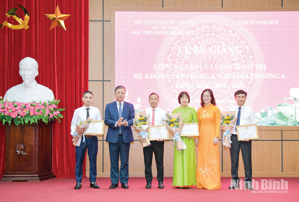 Giữ vững truyền thống, đổi mới đáp ứng yêu cầu nhiệm vụ trong kỷ nguyên mới