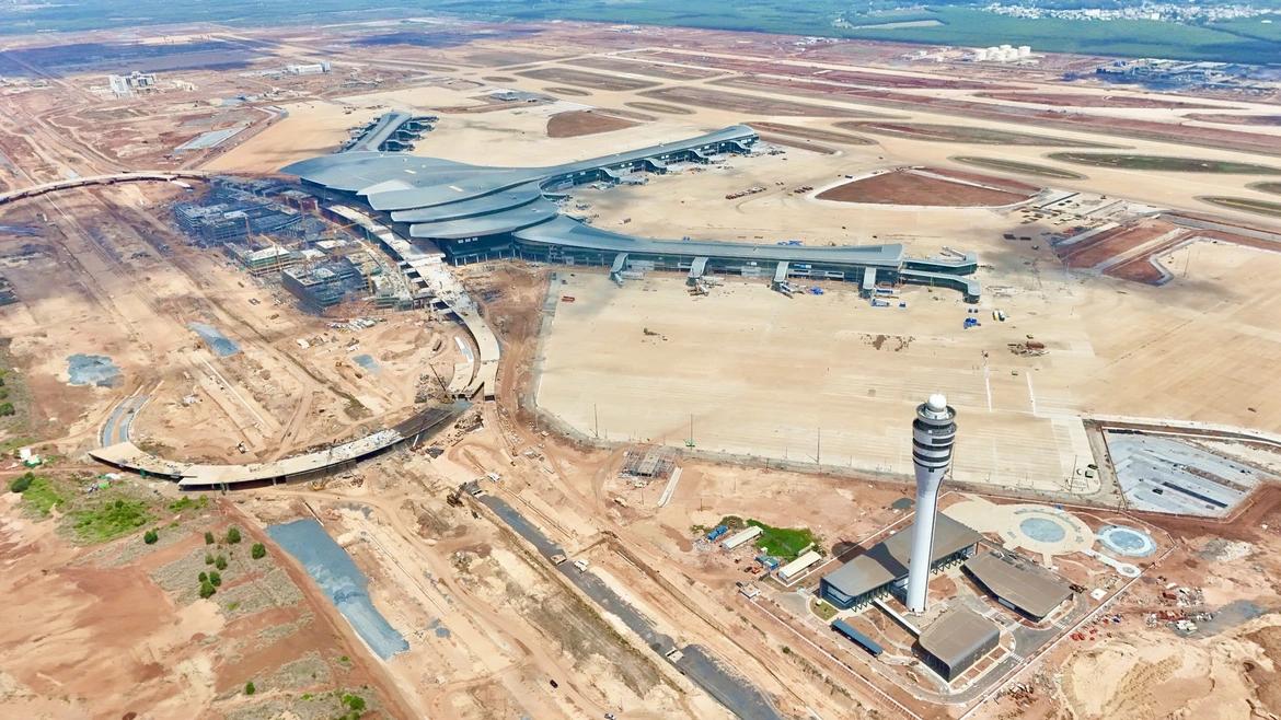 Vietnam plans to develop a total of 36 airports by 2030, including 19 international airports and 17 domestic airports.
