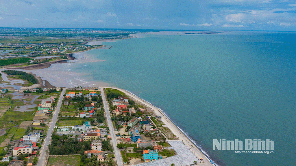 Giao Ninh tourist area is expected to become a highlight of Ninh Binh's sea-tourism development.