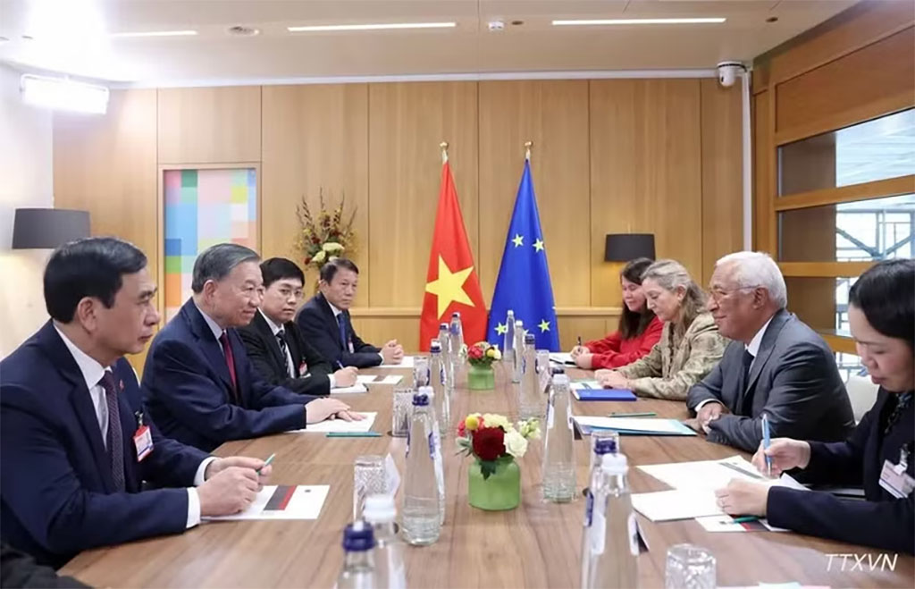 General Secretary of the Communist Party of Viet Nam Central Committee and President To Lam holds talks with European Council President António Costa. (VNA)